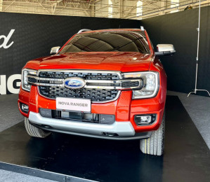 Ford Ranger 2024 terá motor V6 na versão de topo. 